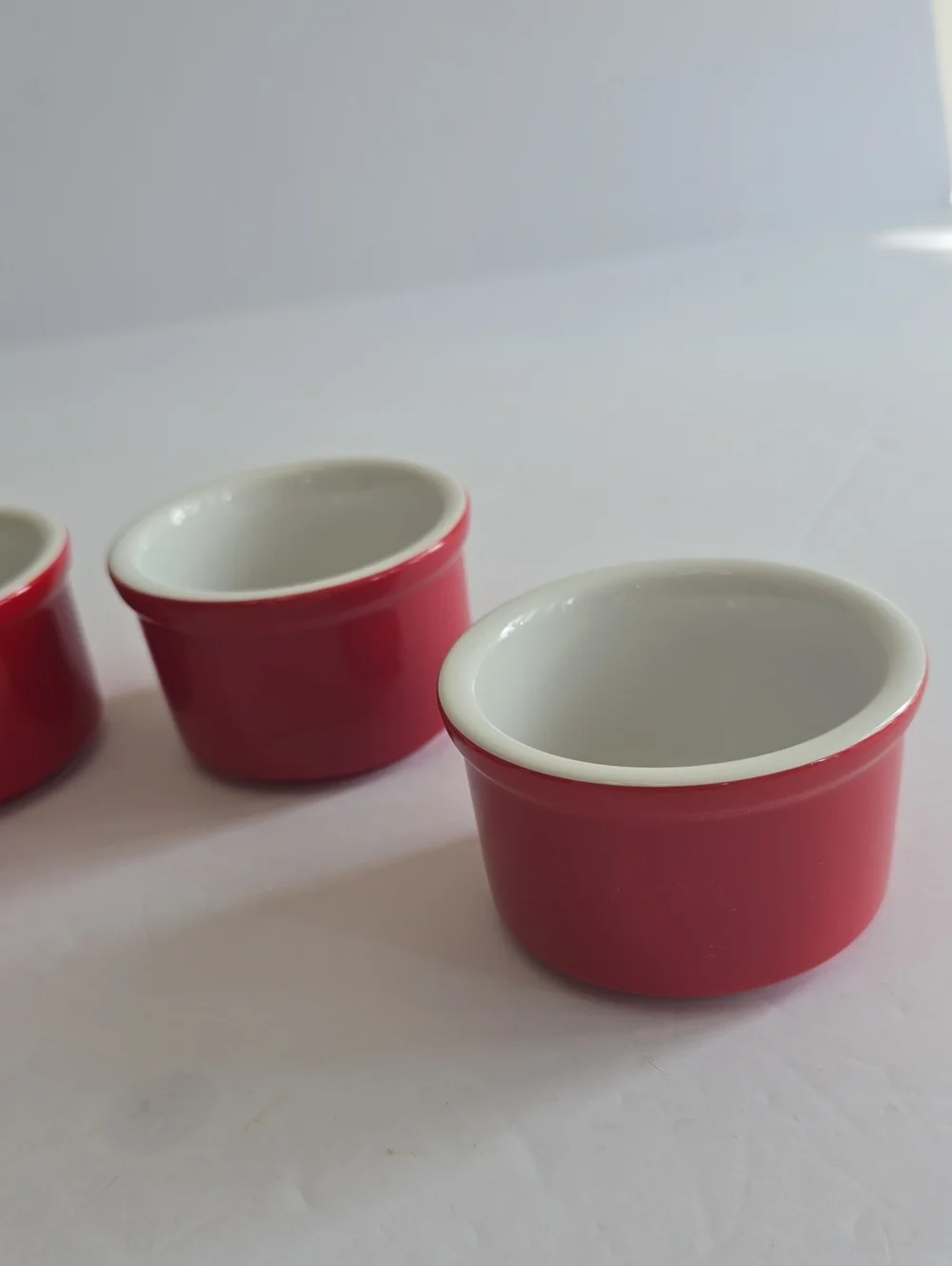 Cuisinart Set Of 4 Red Ramekins Mini Dish Bowls Stoneware 5.0 Fl Oz